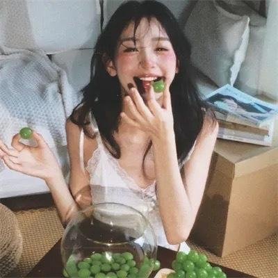三个邻居